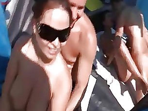 Dilettante Spiaggia Ladyboy Lesbica Maturo Nudo Pubblico