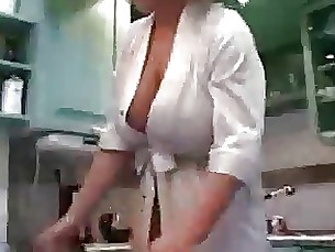 गरम रसोई नीचे पहनने के कपड़ा प्रौढ़ एमआईएलए नंगा